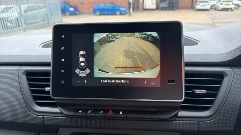 Renault Trafic Swb Diesel SL30 Blue dCi 130 Advance [Safety] Van